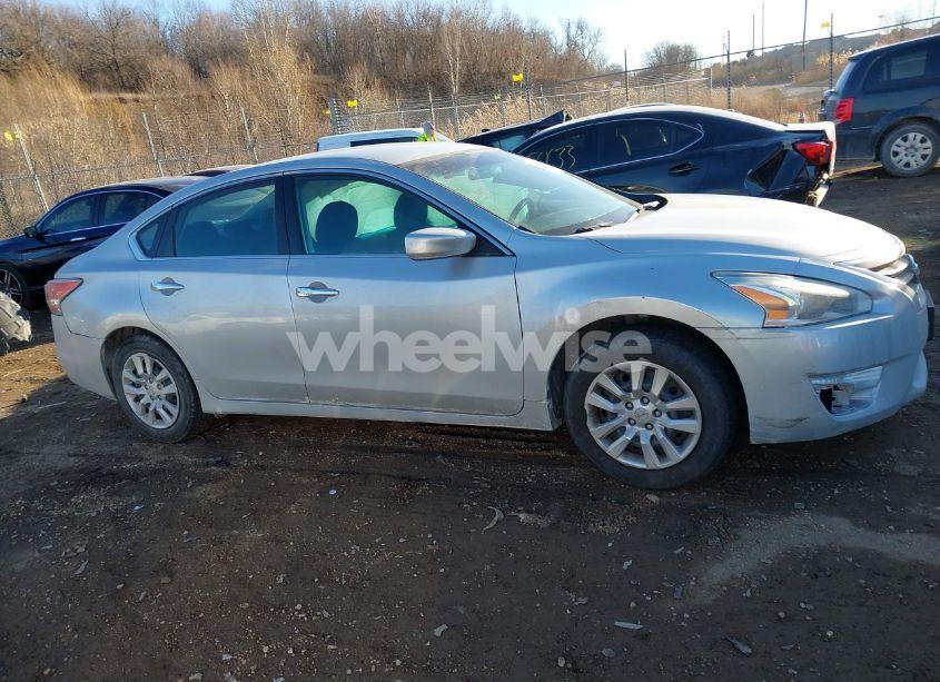 Photo 12 of 2015 Nissan Altima 2.5/2.5 S/2.5 SL/2.5 SV (VIN 1N4AL3AP1FC449273)