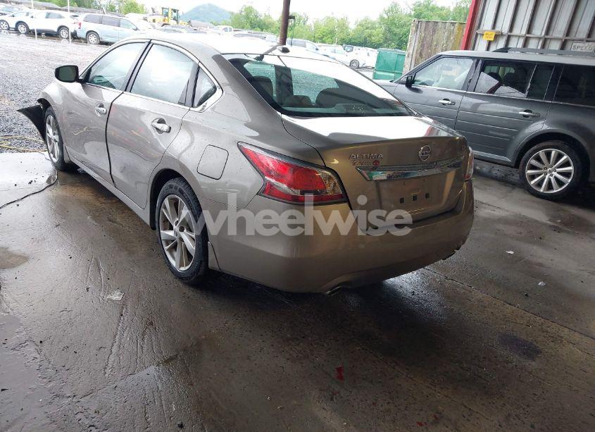 Photo 3 of 2015 Nissan Altima 2.5 SL (VIN 1N4AL3AP1FC456210)