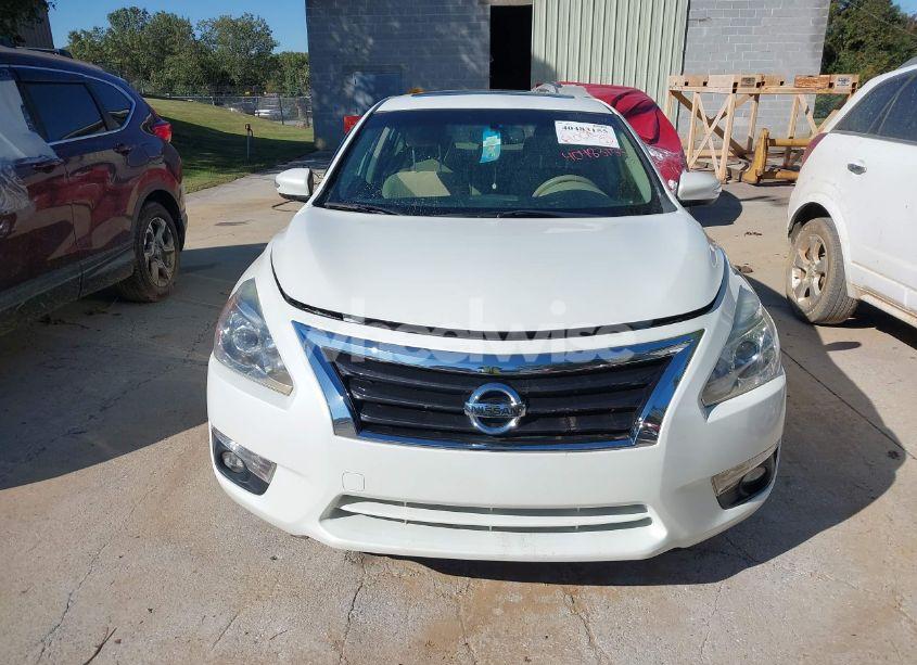 Photo 6 of 2015 Nissan Altima 2.5 SV (VIN 1N4AL3AP1FC461410)