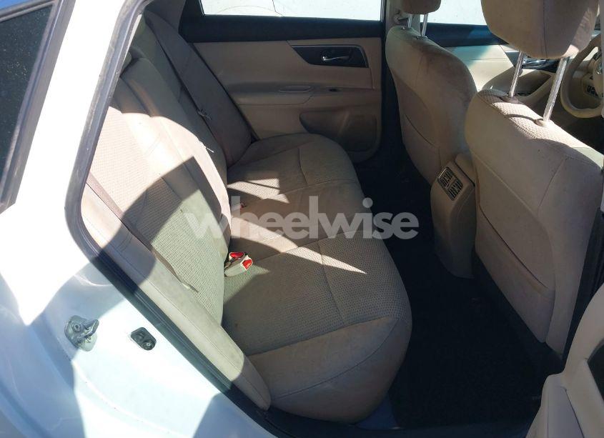 Photo 8 of 2015 Nissan Altima 2.5 SV (VIN 1N4AL3AP1FC461410)