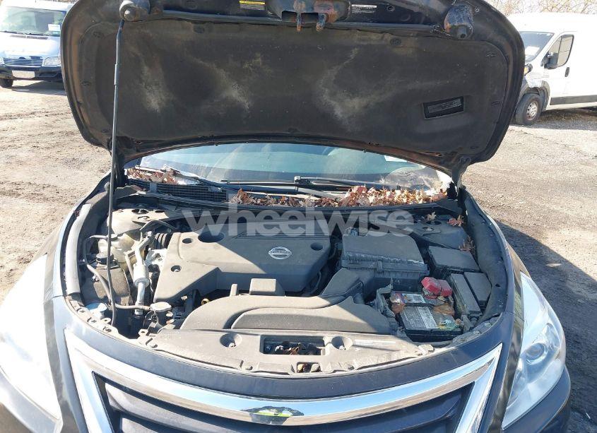 Photo 10 of 2015 Nissan Altima 2.5/2.5 S/2.5 SL/2.5 SV (VIN 1N4AL3AP1FC464484)