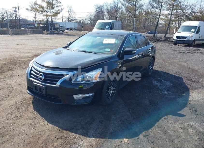 Photo 2 of 2015 Nissan Altima 2.5/2.5 S/2.5 SL/2.5 SV (VIN 1N4AL3AP1FC464484)