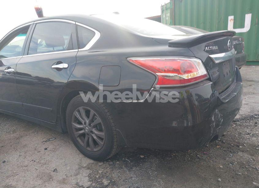 Photo 16 of 2015 Nissan Altima 2.5 S (VIN 1N4AL3AP1FC465327)