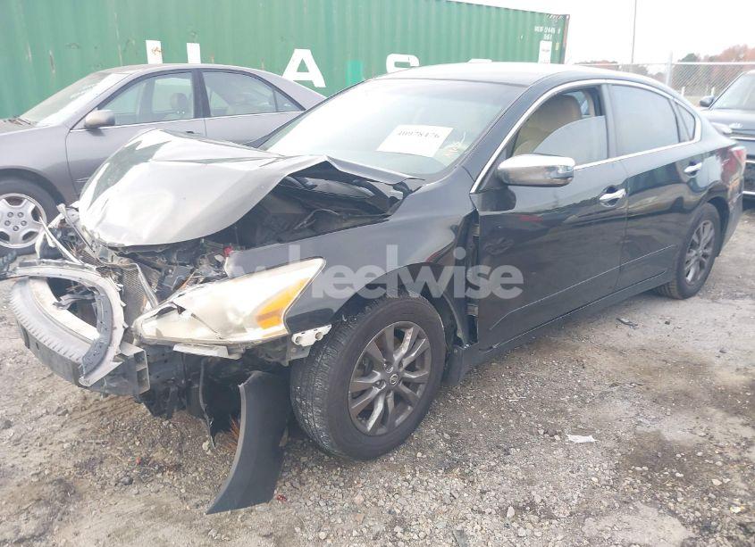 Photo 2 of 2015 Nissan Altima 2.5 S (VIN 1N4AL3AP1FC465327)