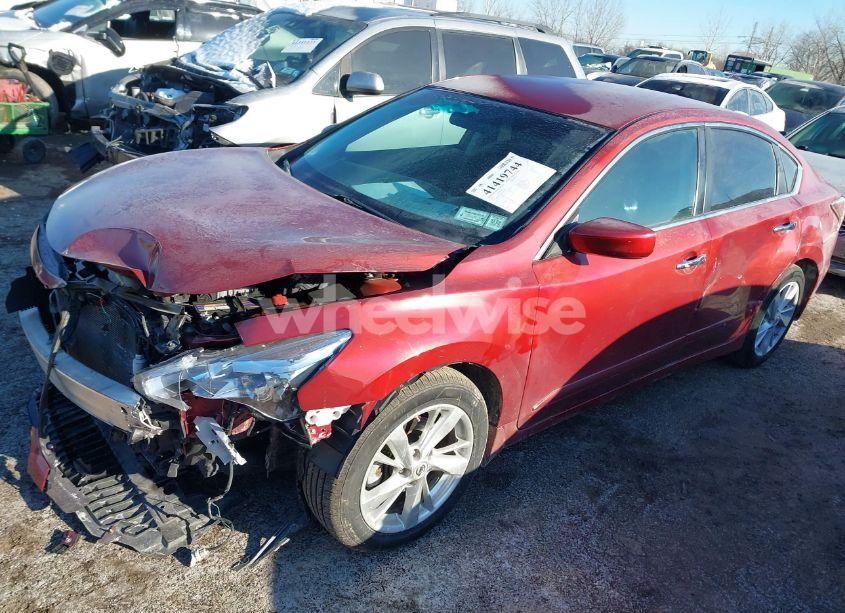 Photo 2 of 2015 Nissan Altima 2.5 SV (VIN 1N4AL3AP1FC495220)