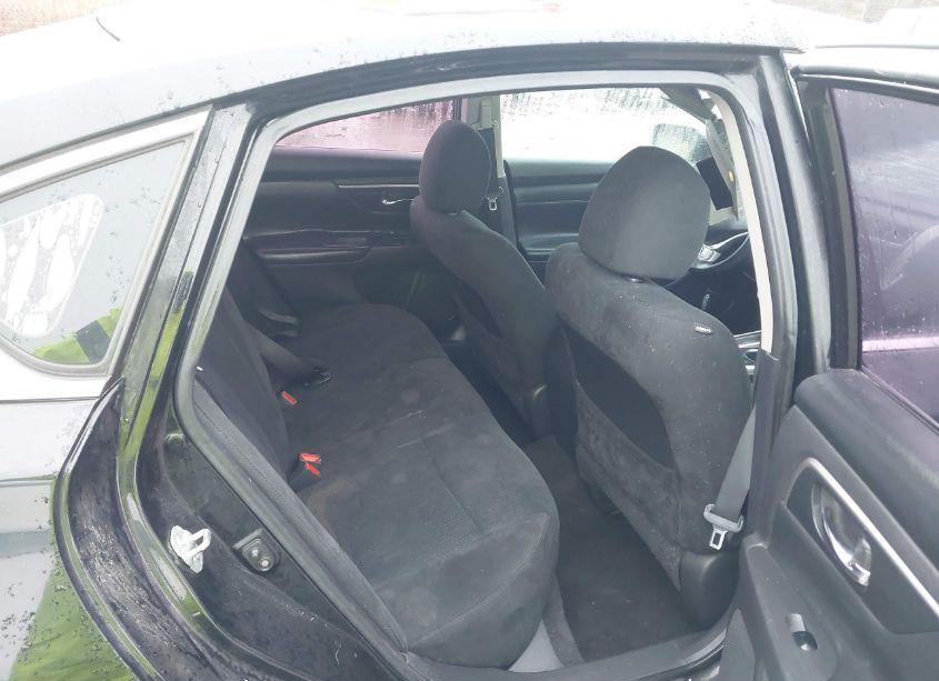 Photo 8 of 2015 Nissan Altima 2.5 S (VIN 1N4AL3AP1FC571986)