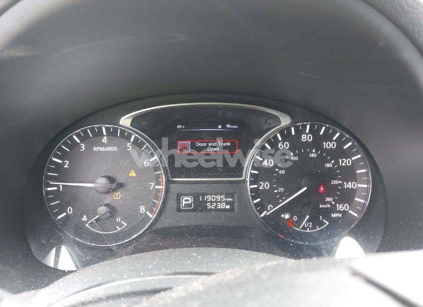 Photo 7 of 2015 Nissan Altima 2.5 SV (VIN 1N4AL3AP1FC583717)