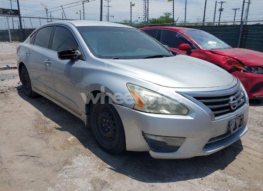 2015 Nissan Altima 2.5 S (VIN 1N4AL3AP1FC594958) main photo