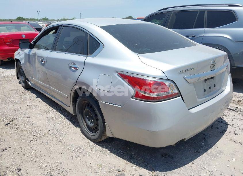 Photo 3 of 2015 Nissan Altima 2.5 S (VIN 1N4AL3AP1FC594958)