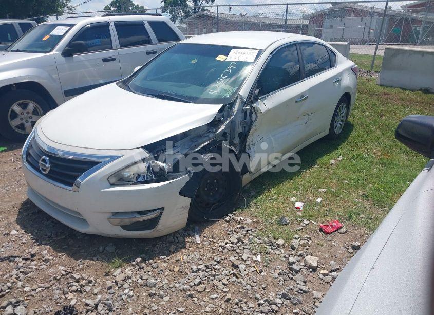 Photo 6 of 2015 Nissan Altima 2.5/2.5 S/2.5 SL/2.5 SV (VIN 1N4AL3AP1FN300091)