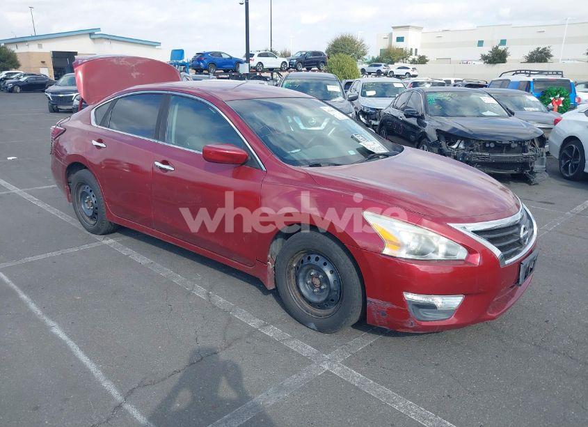 2015 Nissan Altima 2.5 S (VIN 1N4AL3AP1FN301550) main photo