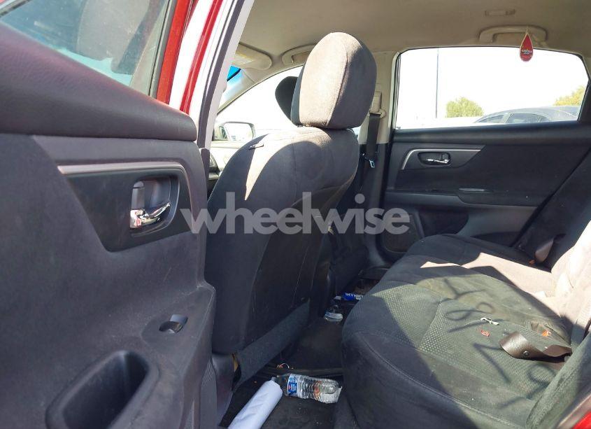 Photo 8 of 2015 Nissan Altima 2.5 S (VIN 1N4AL3AP1FN301550)