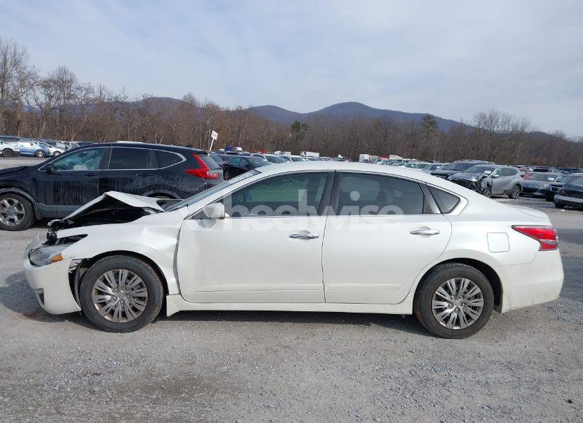 Photo 15 of 2015 Nissan Altima 2.5 S (VIN 1N4AL3AP1FN308613)