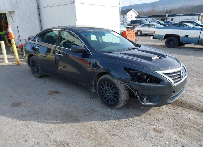 2015 Nissan Altima 2.5/2.5 S/2.5 SL/2.5 SV (VIN 1N4AL3AP1FN314864) main photo