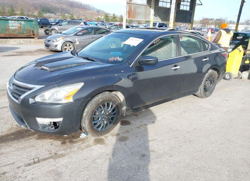 Photo 2 of 2015 Nissan Altima 2.5/2.5 S/2.5 SL/2.5 SV (VIN 1N4AL3AP1FN314864)