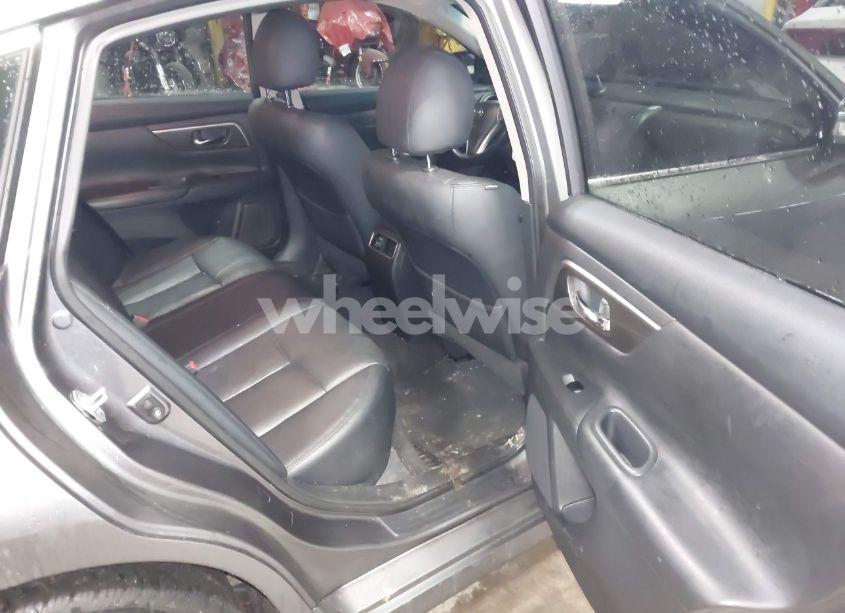 Photo 8 of 2015 Nissan Altima 2.5 SL (VIN 1N4AL3AP1FN322950)