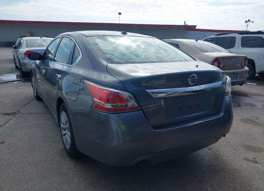 Photo 3 of 2015 Nissan Altima 2.5/2.5 S/2.5 SL/2.5 SV (VIN 1N4AL3AP1FN325248)