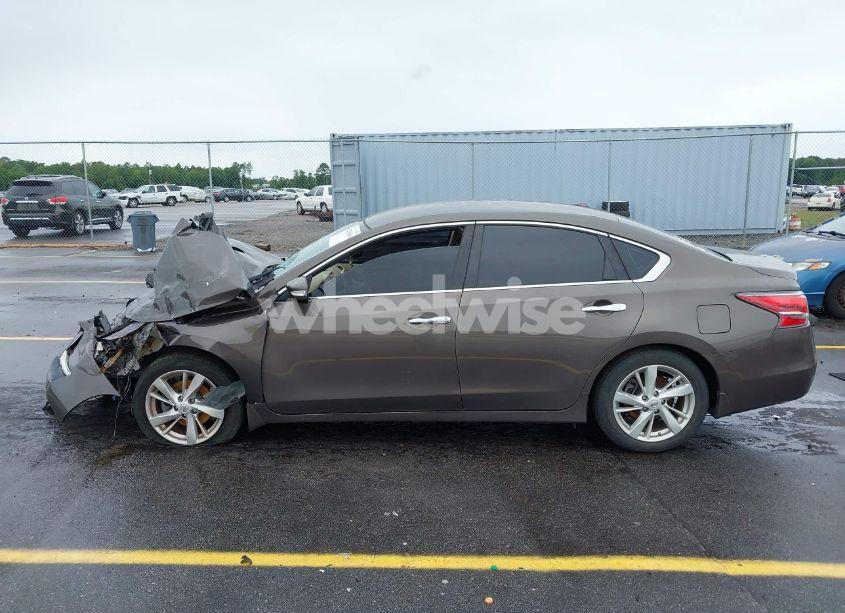 Photo 14 of 2015 Nissan Altima 2.5 SL (VIN 1N4AL3AP1FN341045)
