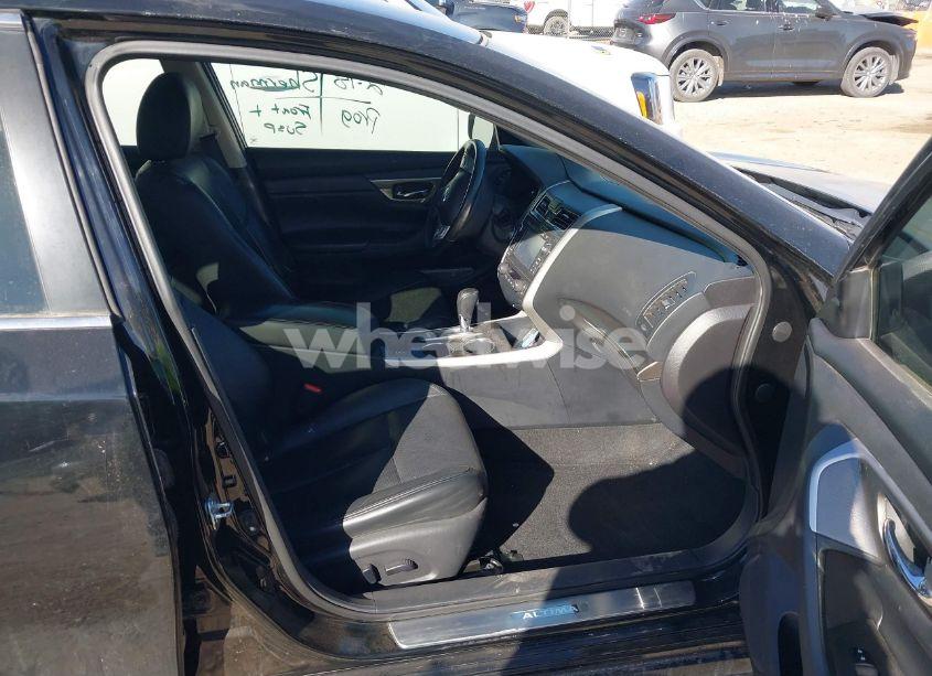 Photo 5 of 2015 Nissan Altima 2.5 SL (VIN 1N4AL3AP1FN361585)