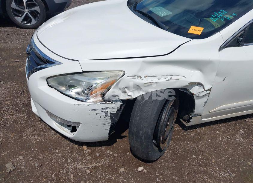 Photo 6 of 2015 Nissan Altima 2.5 S (VIN 1N4AL3AP1FN367872)