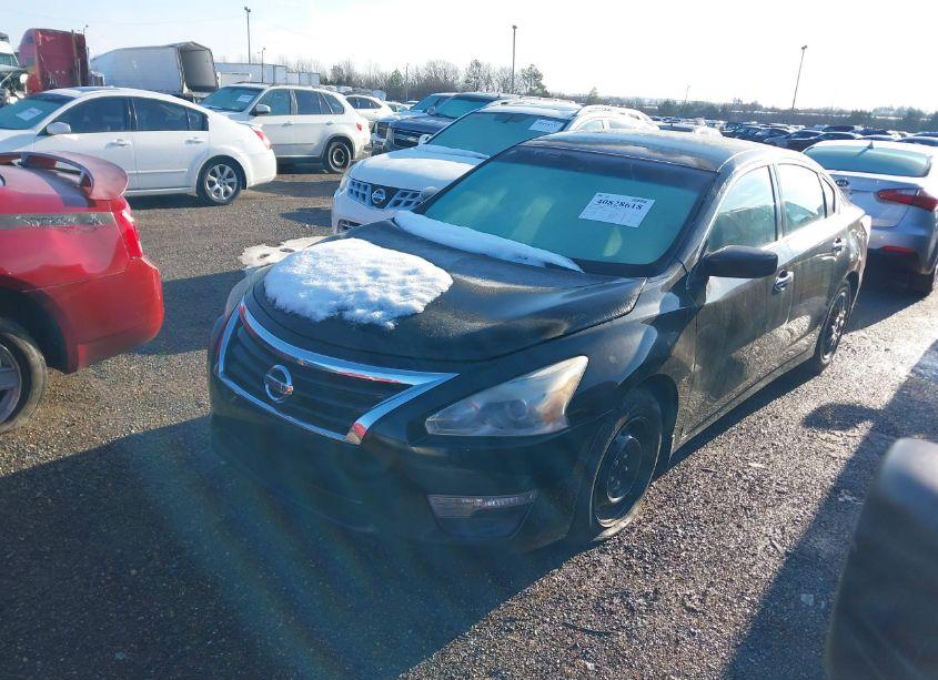 Photo 2 of 2015 Nissan Altima 2.5 S (VIN 1N4AL3AP1FN369380)