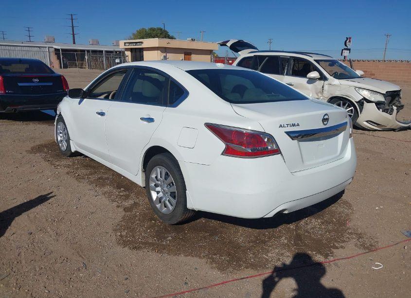 Photo 3 of 2015 Nissan Altima 2.5 S (VIN 1N4AL3AP1FN862072)