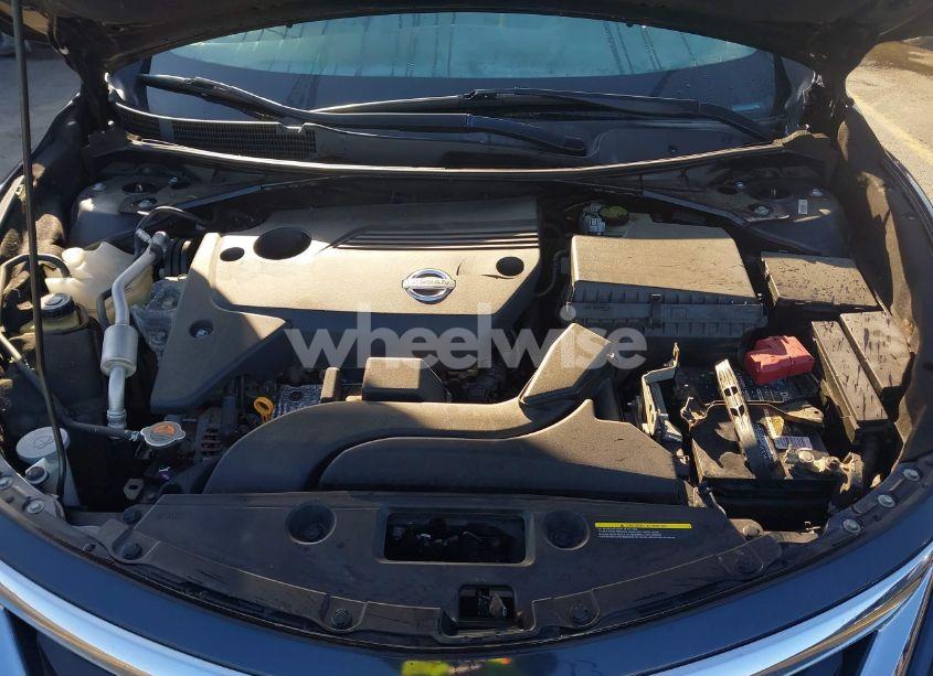 Photo 10 of 2015 Nissan Altima 2.5 S (VIN 1N4AL3AP1FN862749)