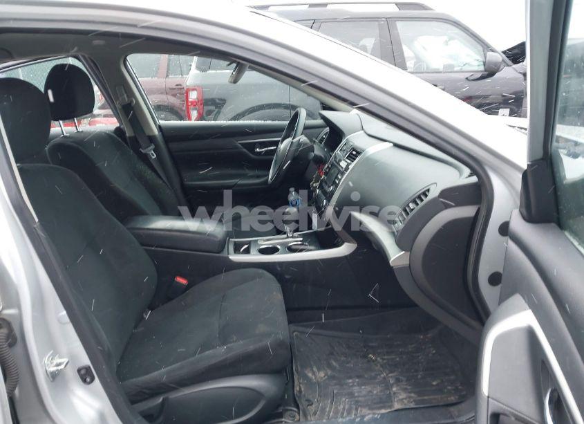 Photo 5 of 2015 Nissan Altima 2.5/2.5 S/2.5 SL/2.5 SV (VIN 1N4AL3AP1FN866610)