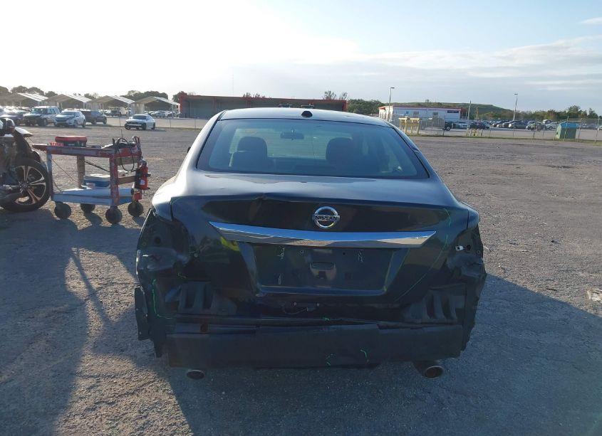 Photo 6 of 2015 Nissan Altima 2.5/2.5 S/2.5 SL/2.5 SV (VIN 1N4AL3AP1FN879485)