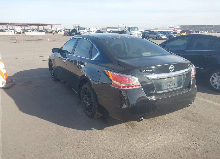 Photo 3 of 2015 Nissan Altima 2.5 S (VIN 1N4AL3AP1FN883777)