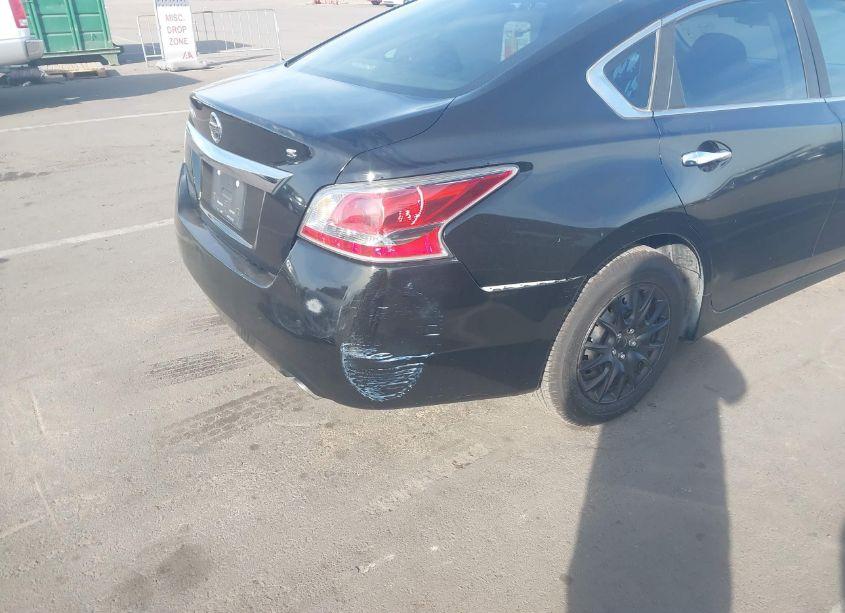 Photo 6 of 2015 Nissan Altima 2.5 S (VIN 1N4AL3AP1FN883777)