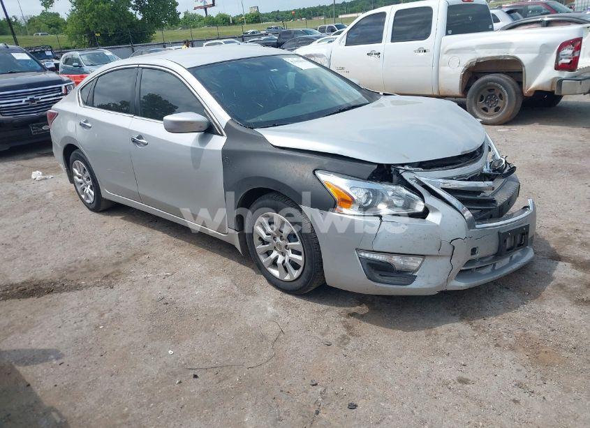 2015 Nissan Altima 2.5 S (VIN 1N4AL3AP1FN885738) main photo
