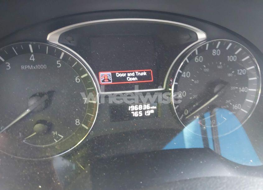 Photo 14 of 2015 Nissan Altima 2.5/2.5 S/2.5 SL/2.5 SV (VIN 1N4AL3AP1FN885805)