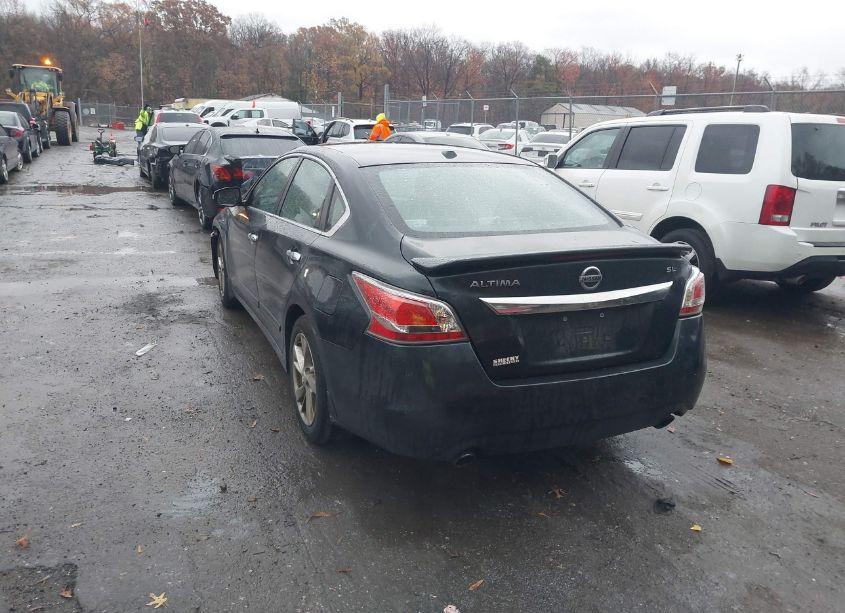 Photo 3 of 2015 Nissan Altima 2.5 SL (VIN 1N4AL3AP1FN893290)