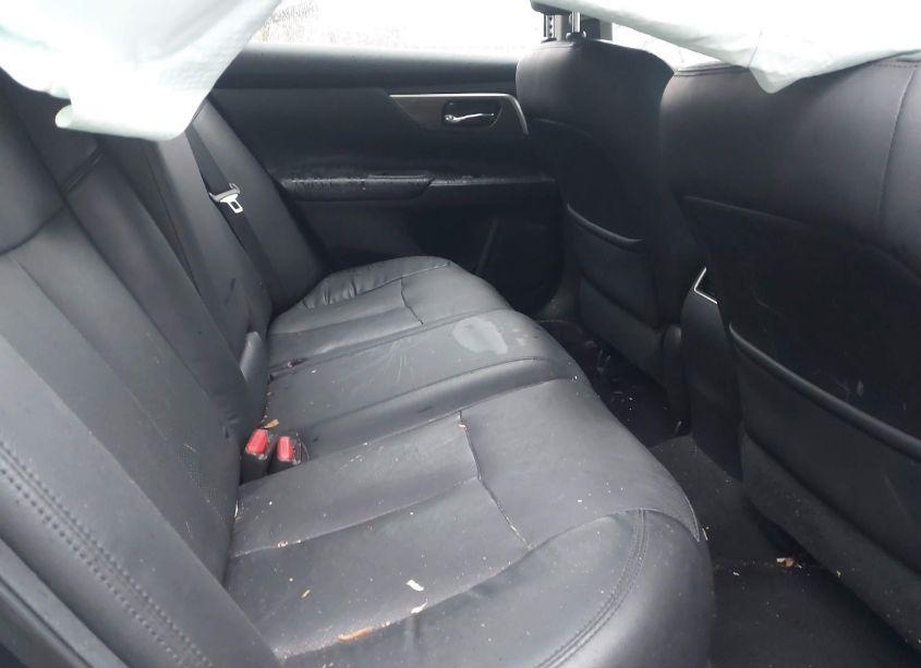 Photo 8 of 2015 Nissan Altima 2.5 SL (VIN 1N4AL3AP1FN893290)