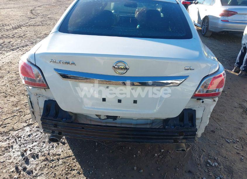 Photo 16 of 2015 Nissan Altima 2.5 SL (VIN 1N4AL3AP1FN902957)