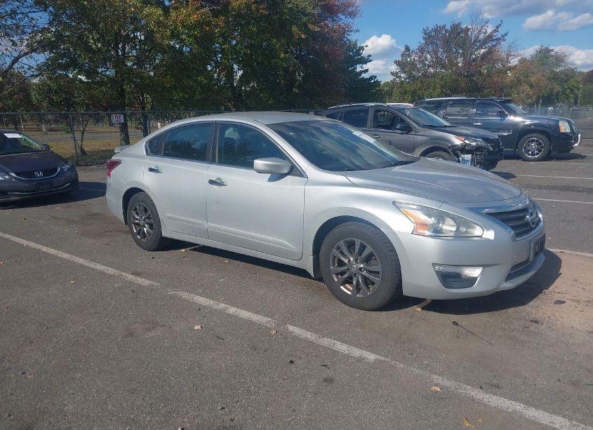 2015 Nissan Altima 2.5 S (VIN 1N4AL3AP1FN903168) main photo