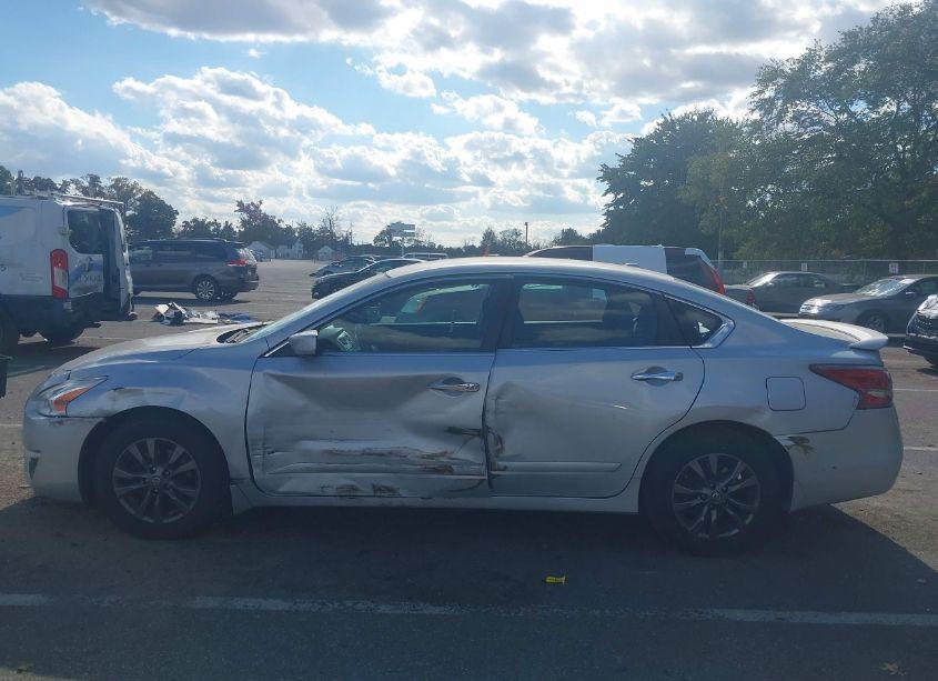 Photo 14 of 2015 Nissan Altima 2.5 S (VIN 1N4AL3AP1FN903168)