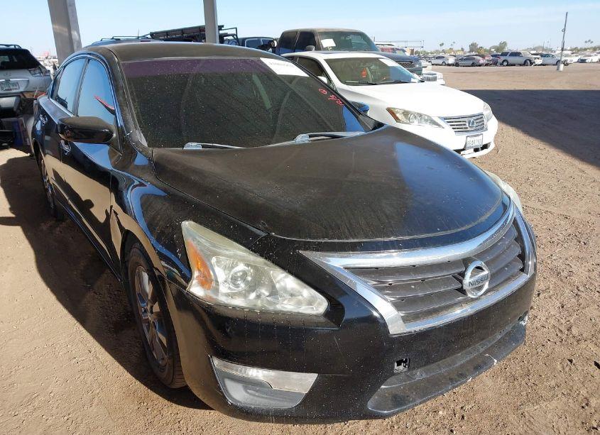2015 Nissan Altima 2.5 S (VIN 1N4AL3AP1FN913070) main photo