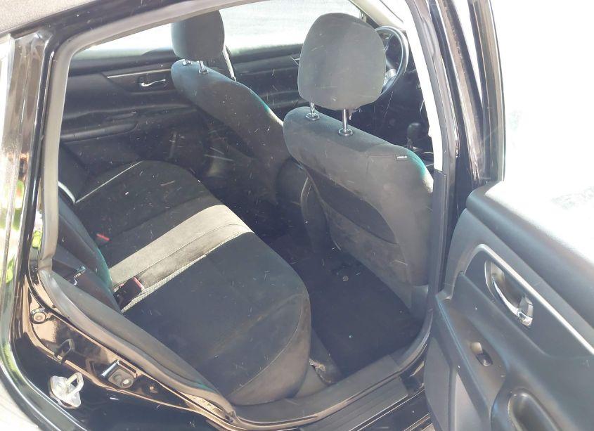 Photo 8 of 2015 Nissan Altima 2.5 S (VIN 1N4AL3AP1FN913070)