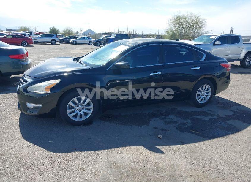 Photo 14 of 2015 Nissan Altima 2.5 S (VIN 1N4AL3AP1FN913814)