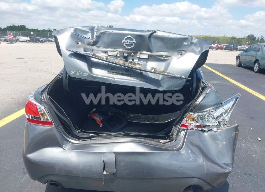 Photo 12 of 2015 Nissan Altima 2.5 SL (VIN 1N4AL3AP1FN916941)