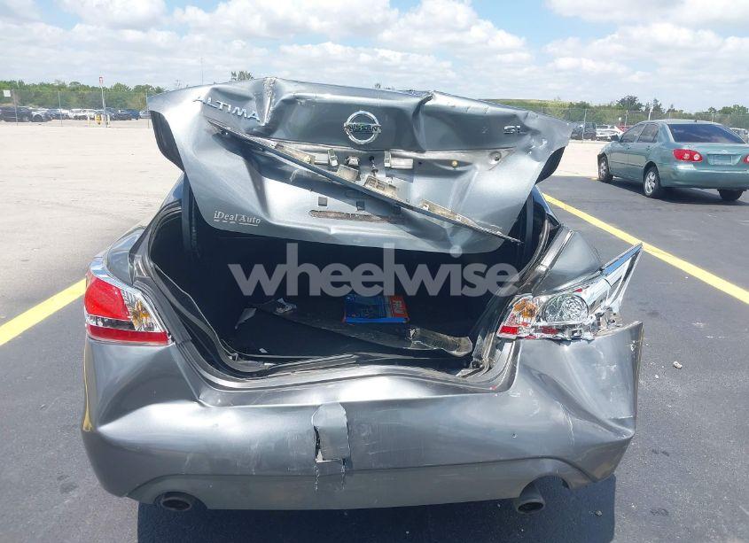 Photo 17 of 2015 Nissan Altima 2.5 SL (VIN 1N4AL3AP1FN916941)