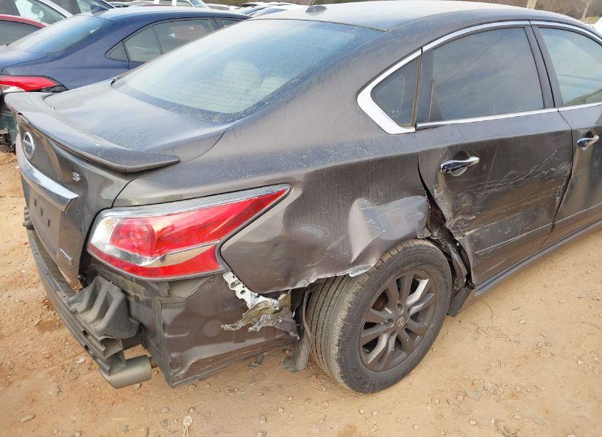 Photo 13 of 2015 Nissan Altima 2.5 S (VIN 1N4AL3AP1FN919046)