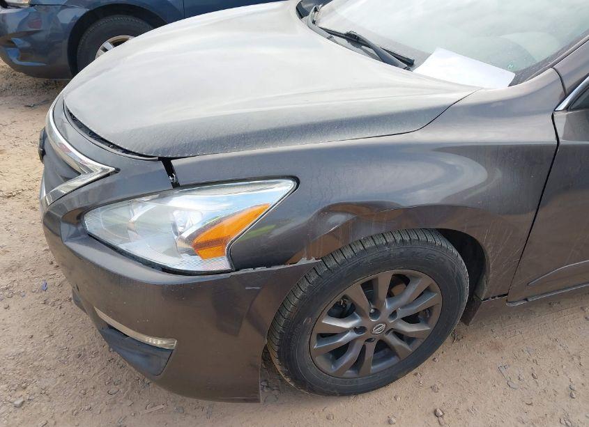 Photo 6 of 2015 Nissan Altima 2.5 S (VIN 1N4AL3AP1FN919046)