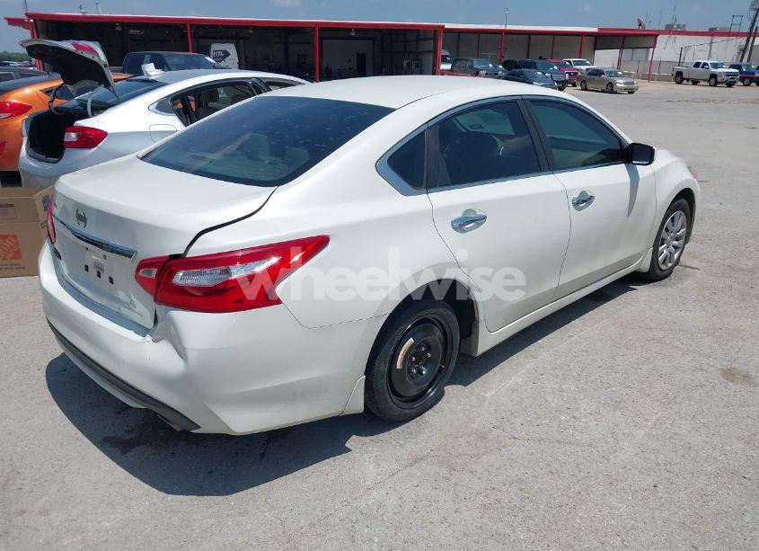 Photo 4 of 2016 Nissan Altima 2.5 S (VIN 1N4AL3AP1GC112331)