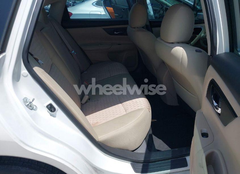 Photo 8 of 2016 Nissan Altima 2.5 S (VIN 1N4AL3AP1GC112331)