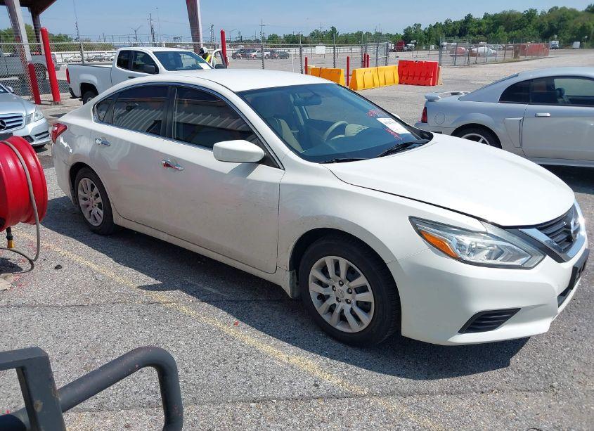 Photo 13 of 2016 Nissan Altima 2.5 S (VIN 1N4AL3AP1GC120963)