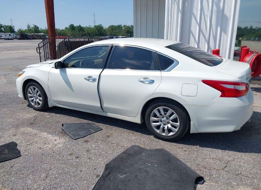 Photo 14 of 2016 Nissan Altima 2.5 S (VIN 1N4AL3AP1GC120963)