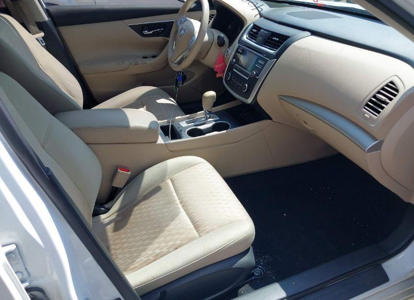 Photo 5 of 2016 Nissan Altima 2.5 S (VIN 1N4AL3AP1GC120963)